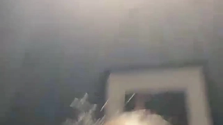 蹦迪认识的女人