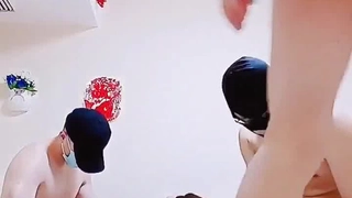 烈士家属待遇每月一般多少钱骚妻淫荡