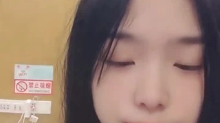 姐妹情和姜饼:圣诞家庭色情冒险