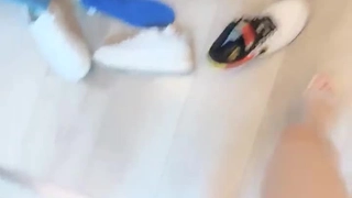 别看我这样我之前是保健室老师哦 网络爆红的前美女保健医 美河奈绪