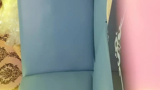 呆哥边操情人妹妹边给青岛情人打电话直播做爱过程，呆哥说：这小骚B比她姐姐都抗操.刚